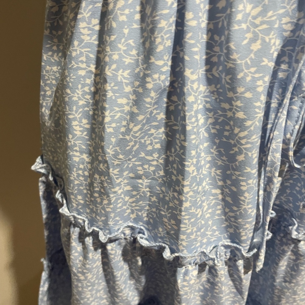 Ladies light blue and white  dress Medium - Picture 6 of 11